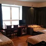 Hotel Anna 3*