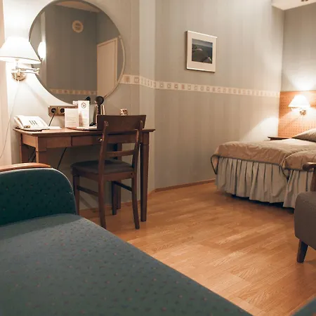 Hotel Anna 3*