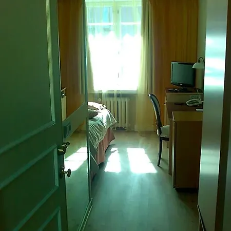 Отель Anna 3*